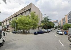 Intrepid Warehouse Complex (D14), Warehouse #615651011